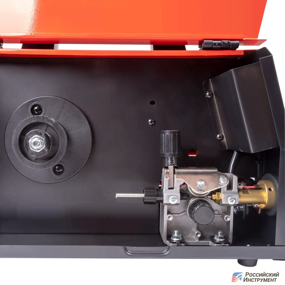 Сварочный полуавтомат Foxweld KVAZARRUS MIG 180-S (синергетическое управление, MMA/MIG-MAG/TIG LIFT)